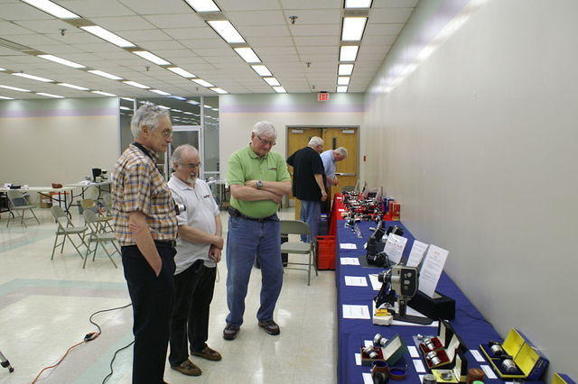 Joe, Richard, Les